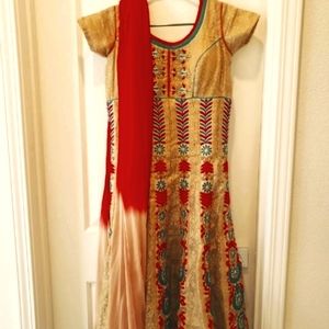 🌟 Designer Embroidered Anarkali Salwar Kameez - 3 Piece Set 🌟